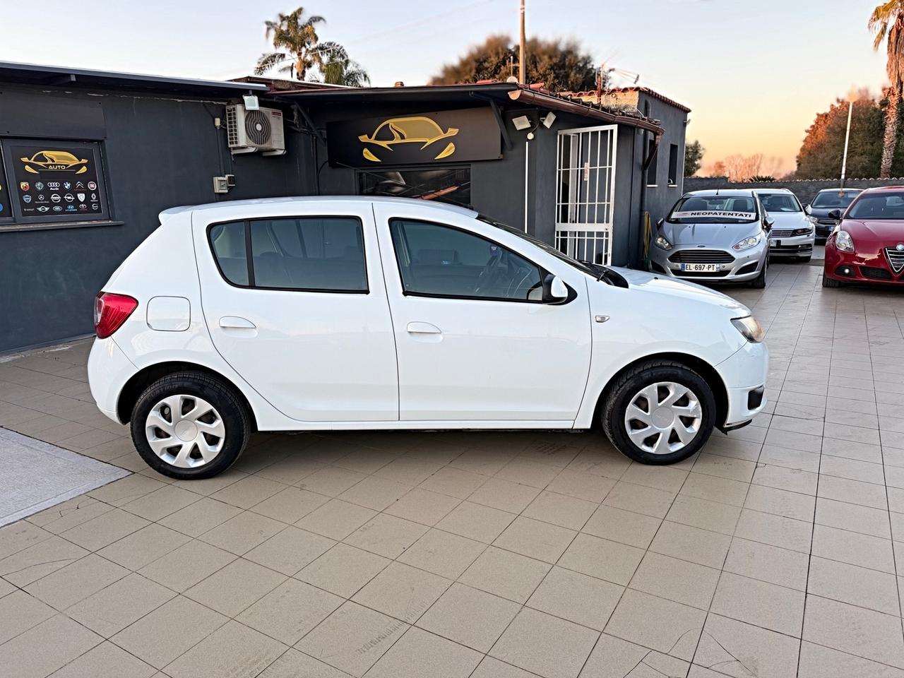 Dacia Sandero 1.2 16V GPL 75CV Garanzia 12 Mesi
