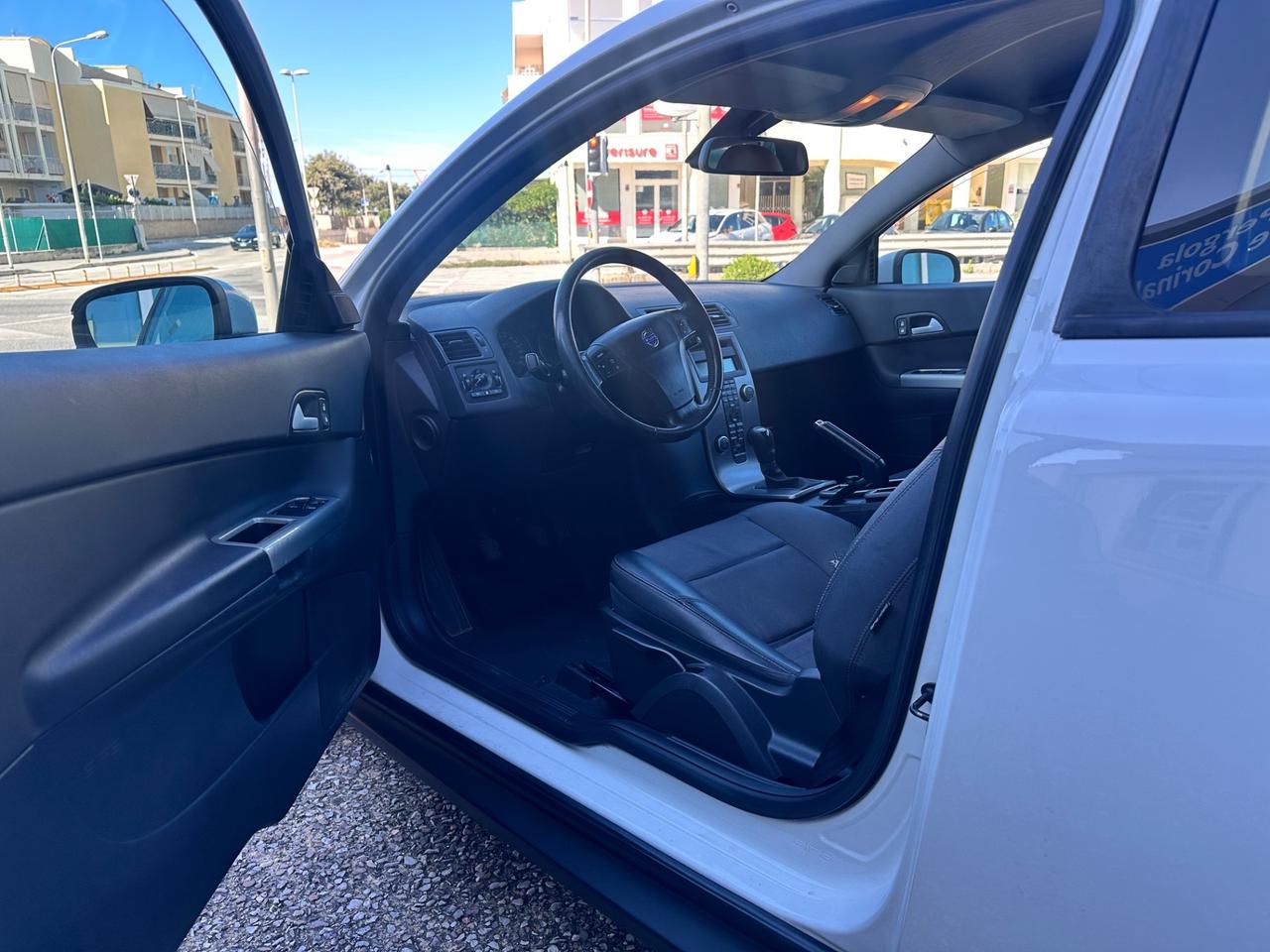Volvo C30 1.6 D Summum