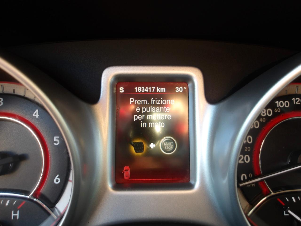 FIAT FREEMONT 2.0 TDI-RETROC-NAVI-2014