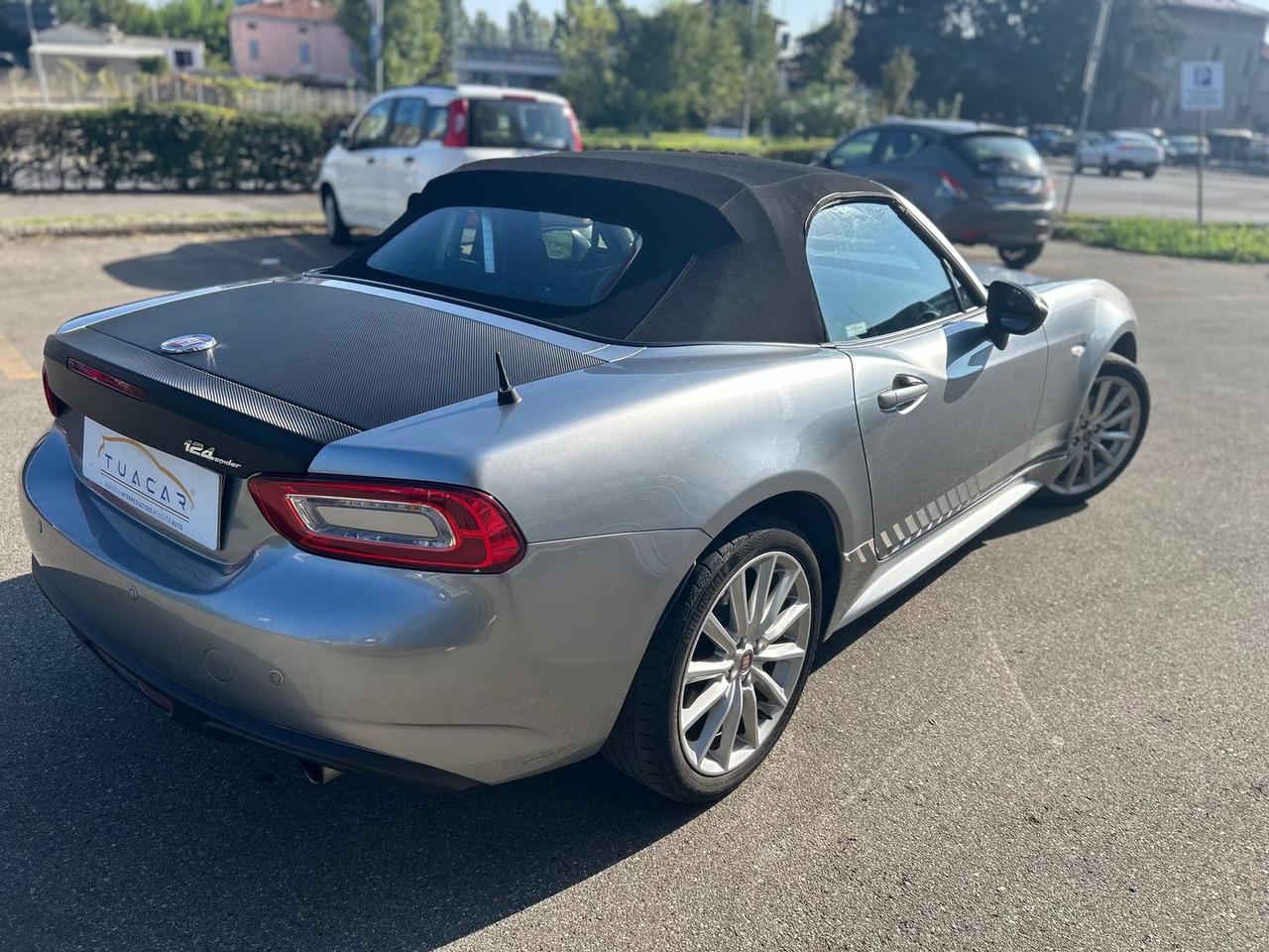 Fiat 124 Spider Lusso 1.4 Multiair Turbo #6928