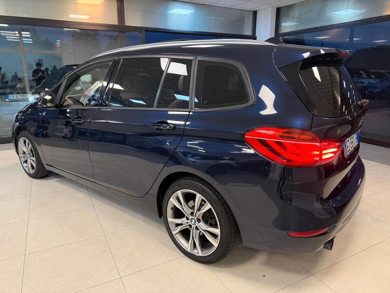 Bmw 2er Active Tourer 218d Luxury