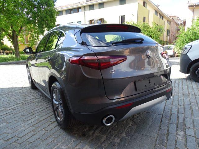 ALFA ROMEO Stelvio 2.0 Turbo 200 CV AT8 Q4 Executive