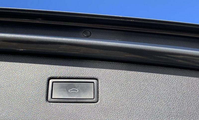 Volkswagen Tiguan R-Line 2.0 TDI 150CV DSG