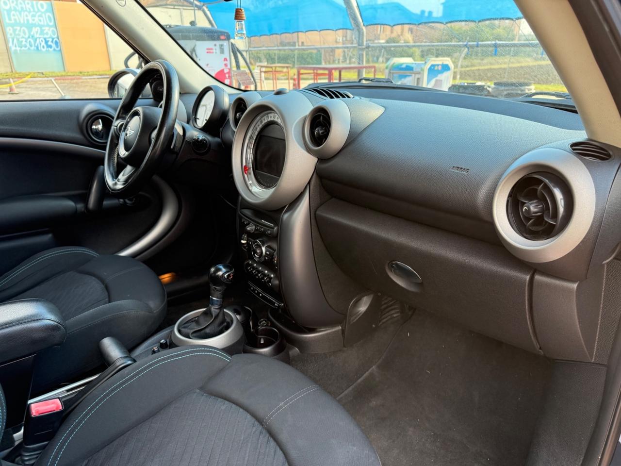 Mini Cooper Countryman 2.0 SD ALL4 X NEOPATENTATI.