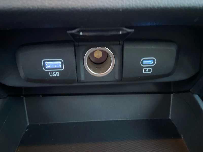 HYUNDAI i10 1.0 Login AuToM.