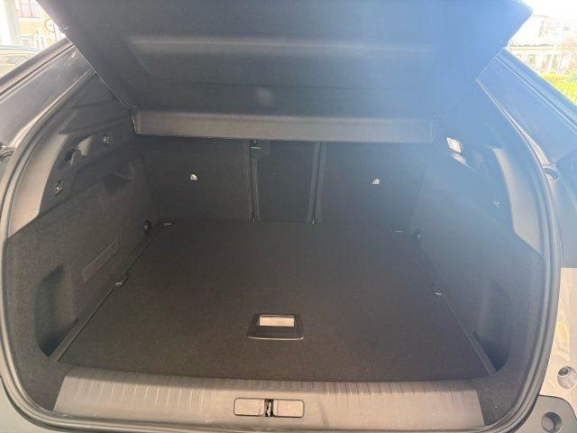 PEUGEOT 3008 Hybrid 136 e-DCS6 Allure+Panoramic Nav+Vision 360