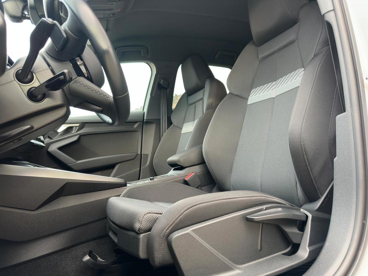 Audi A3 SPB 30 g-tron S tronic line edition