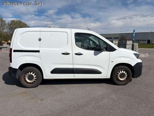 PEUGEOT Partner 1.5 BLUEHDI 130CV PREMIUM L1 - FX413DV
