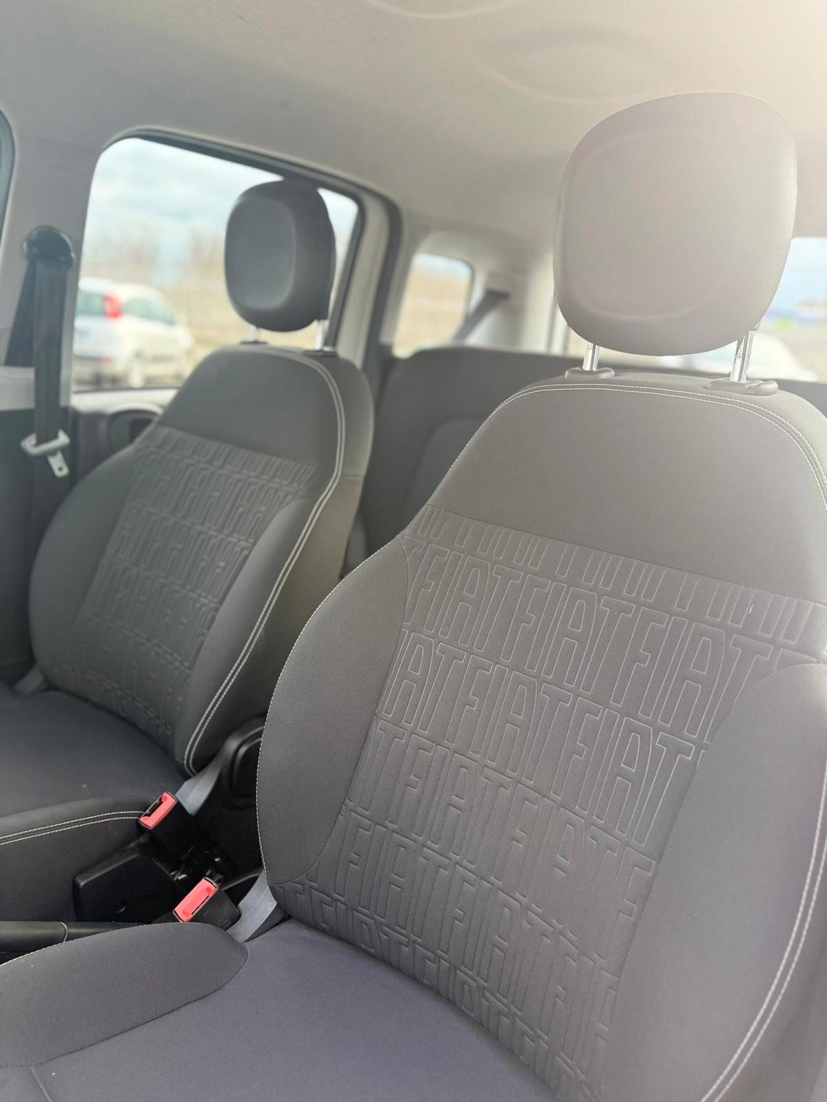 Fiat Panda 1.0 Hybrid 2024 iva esposta