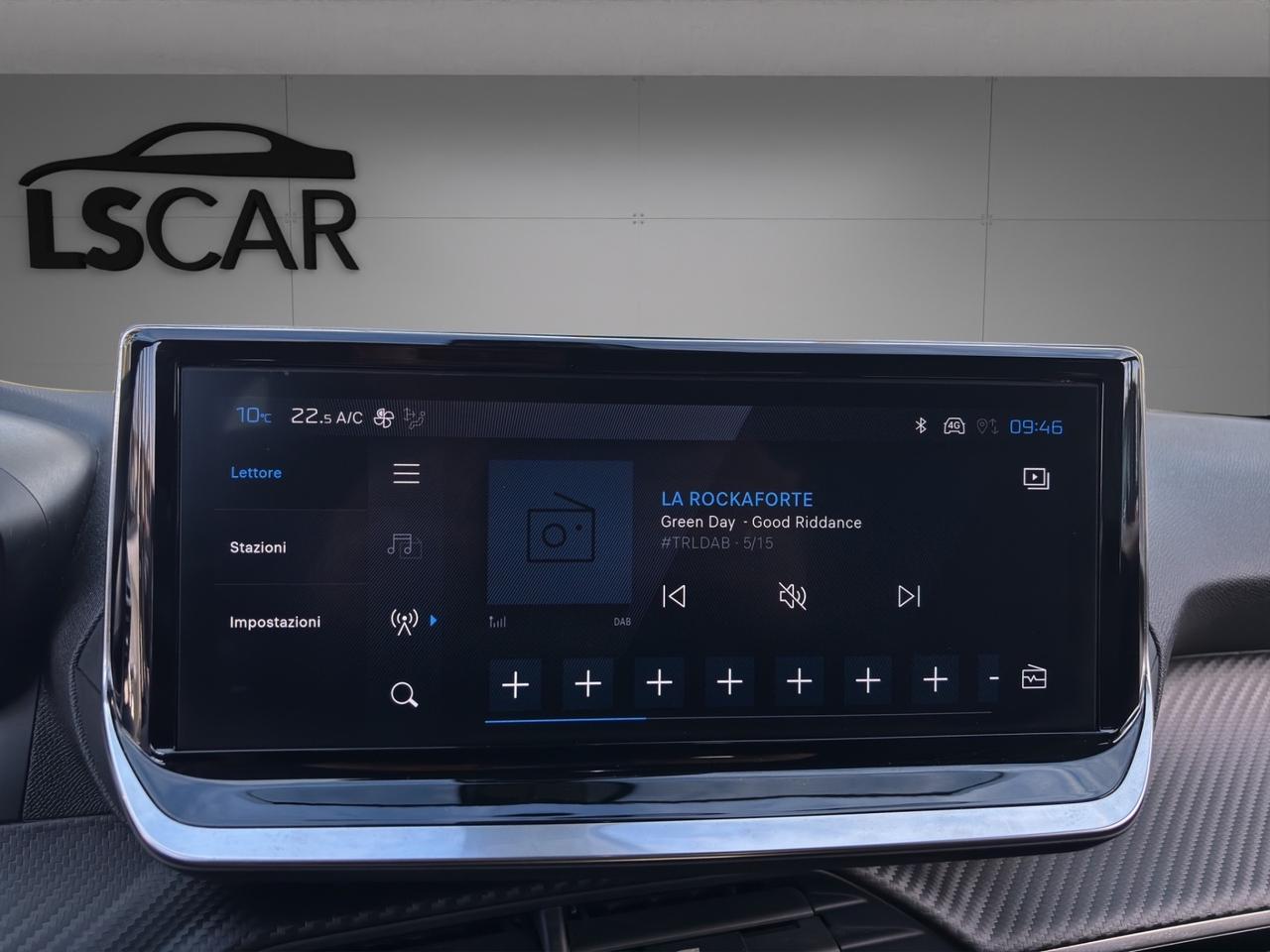 Peugeot - 2008 PureTech Allure - Unipro