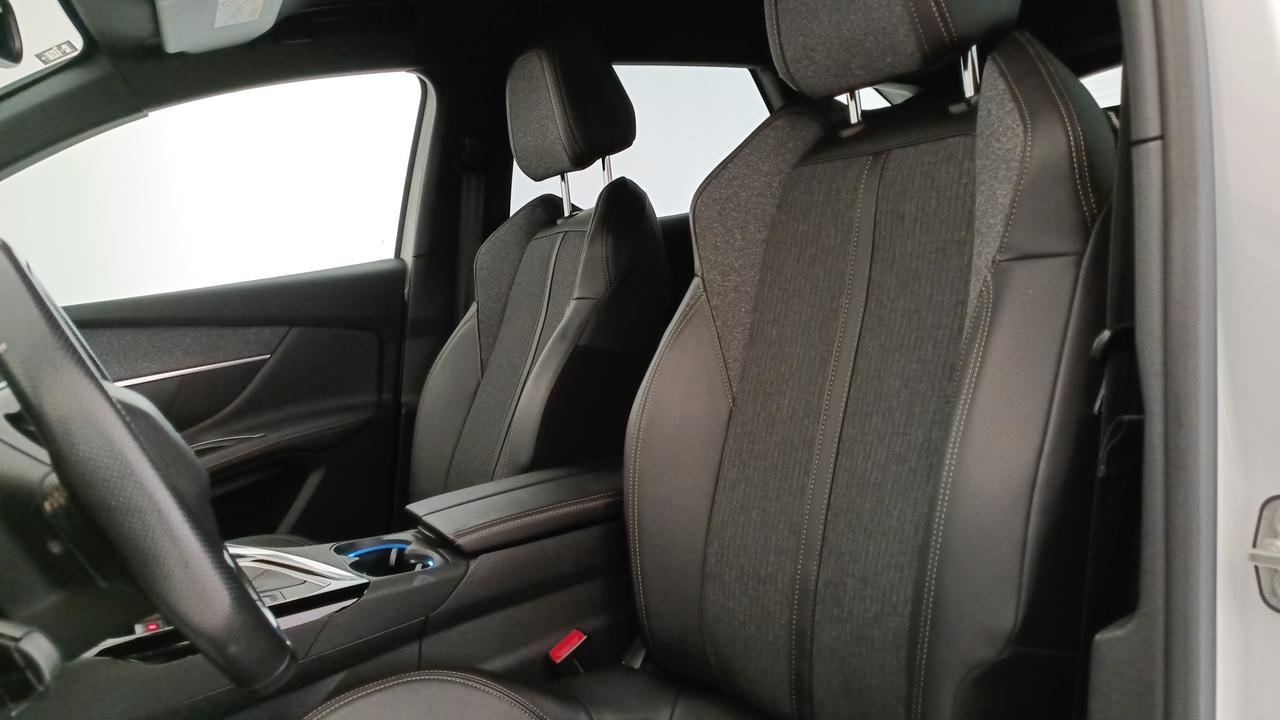 PEUGEOT 3008 1.2 puretech t GT Line s&s 130cv my18