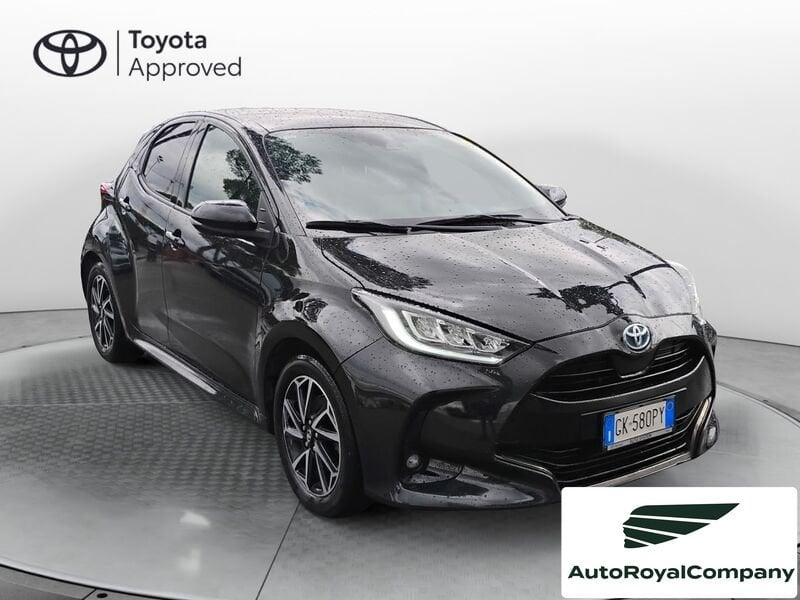 Toyota Yaris Hybrid Lounge MY22