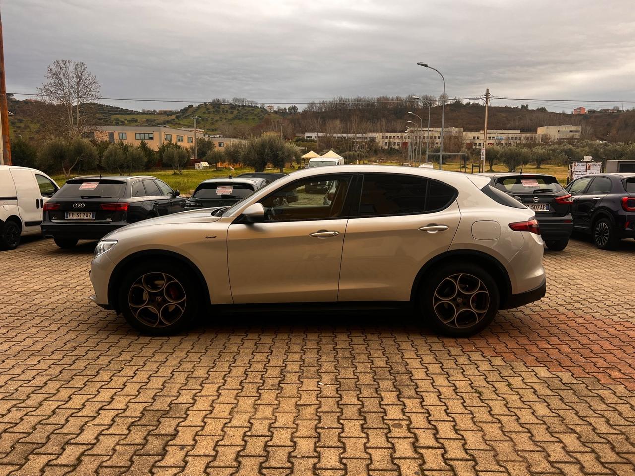 Alfa Romeo Stelvio 2.2 Turbodiesel 190 CV AT8 Q4 Sprint