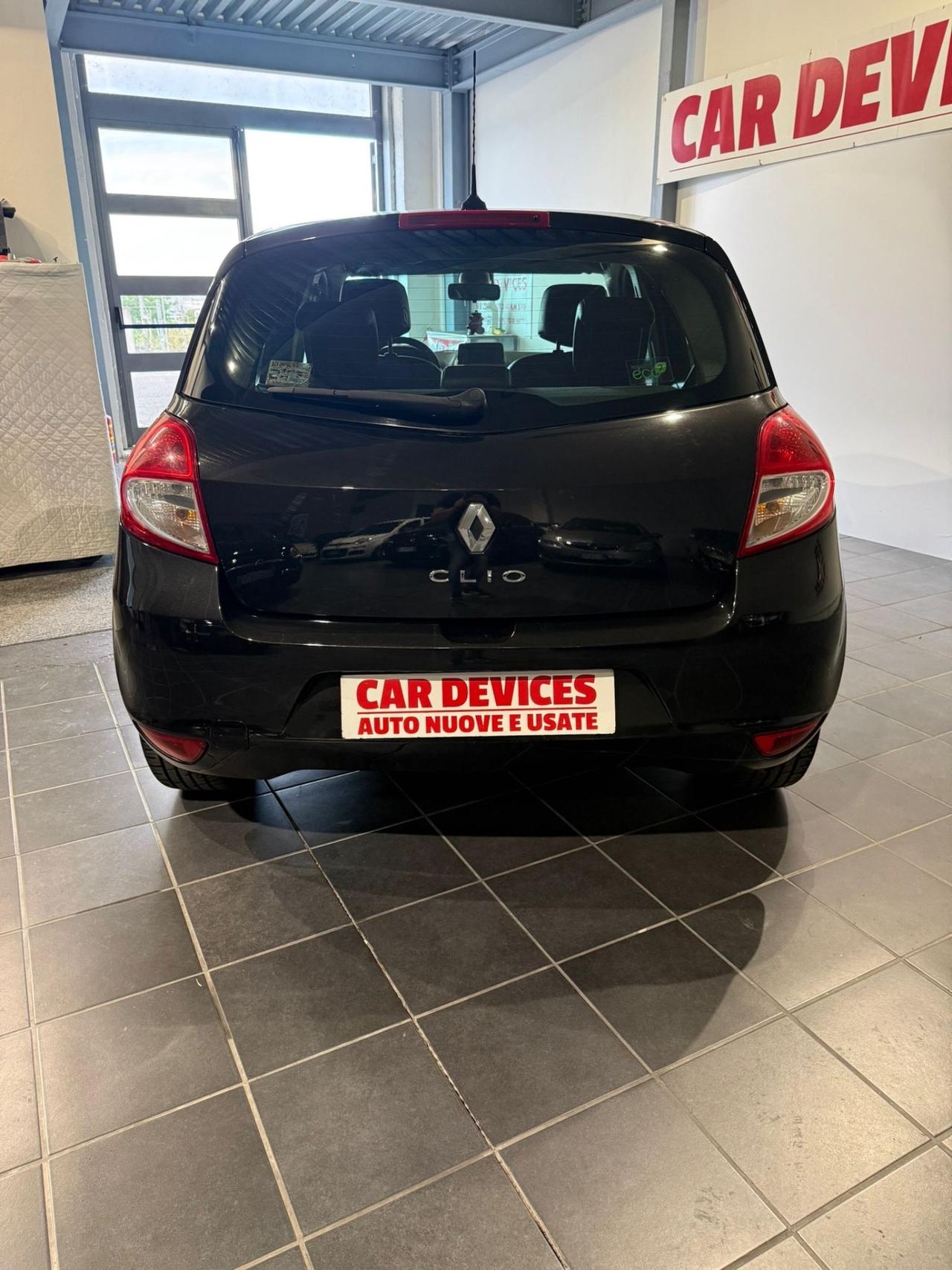 Renault Clio 1.5 dCi 85CV-NEOPATENTATI