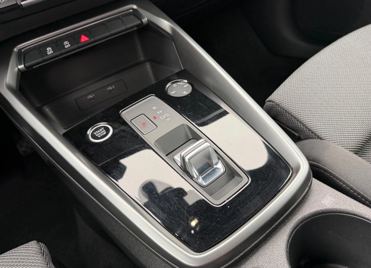 Audi A3 30 TFSI S tronic Sport