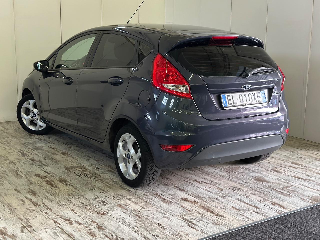 Ford Fiesta 1.2 Benzina 5 porte Titanium Ok Neopatentati