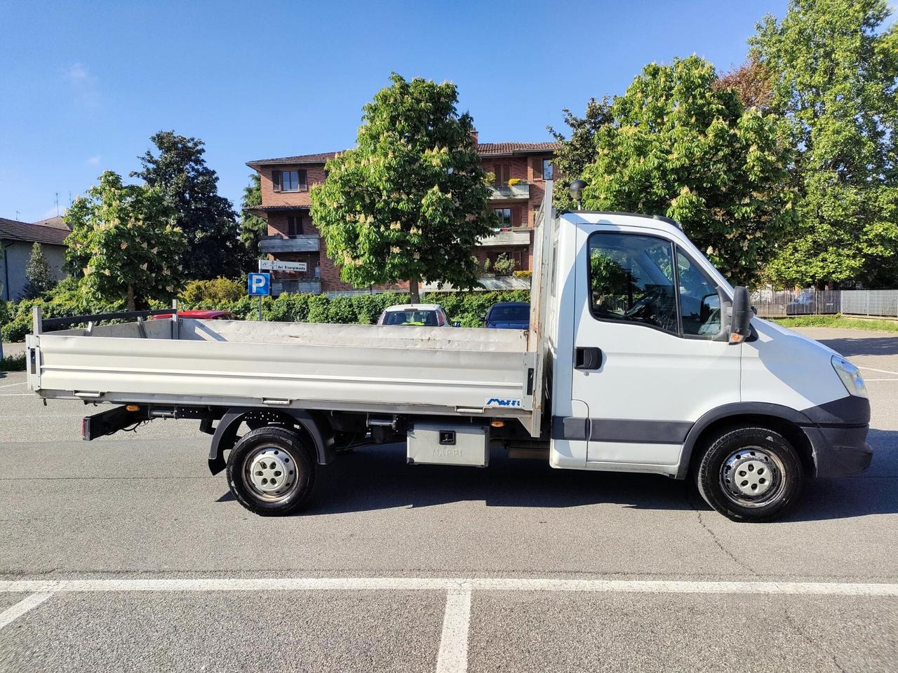 Iveco Daily 35S11 2.3 HPT 78kw cassone fisso
