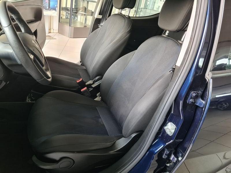 Lancia Ypsilon 1.2 69cv Platinum