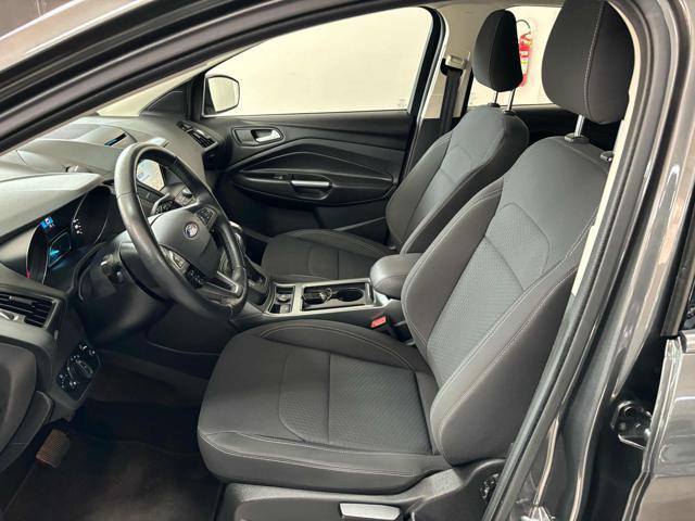 FORD Kuga 2.0 TDCI 2WD Powershift Business