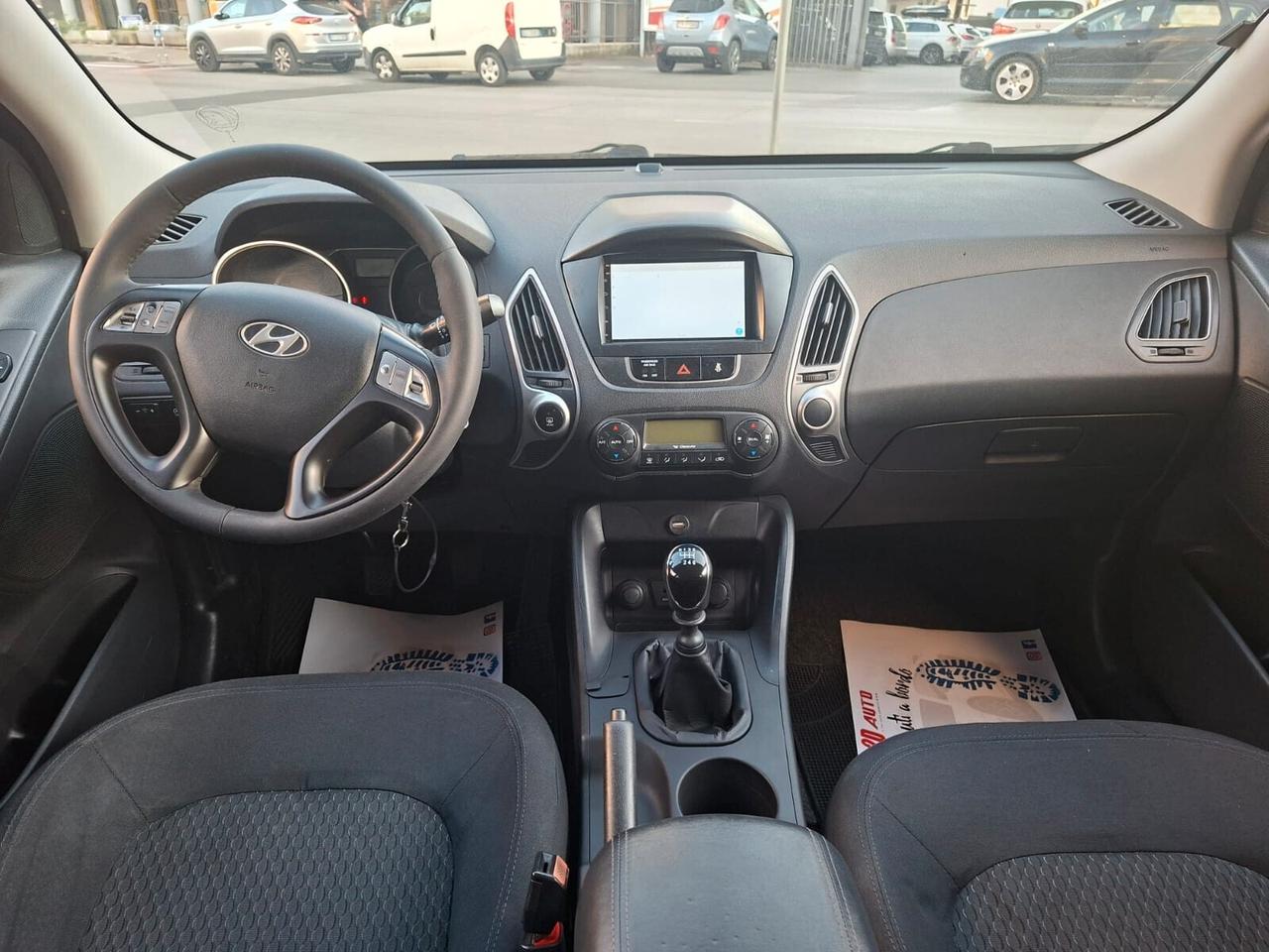 Hyundai iX35 1.7 CRDi Comfort * Navi * Garantita 12 Mesi