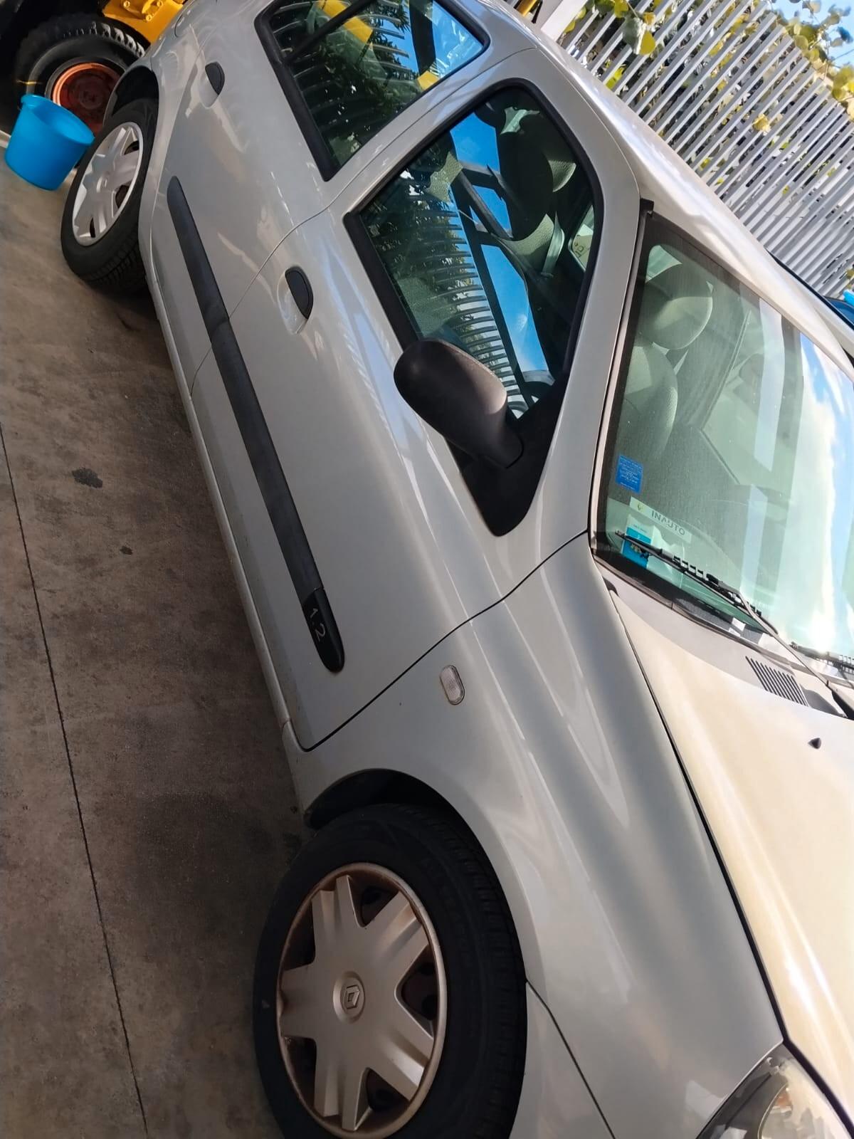 Renault Clio 1.2 cat 3 porte Confort Authentique