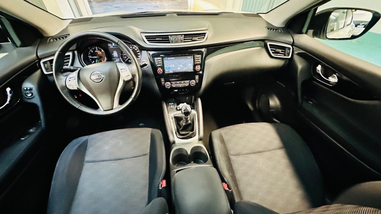 Nissan Qashqai 130CV. Tettuccio panoramico