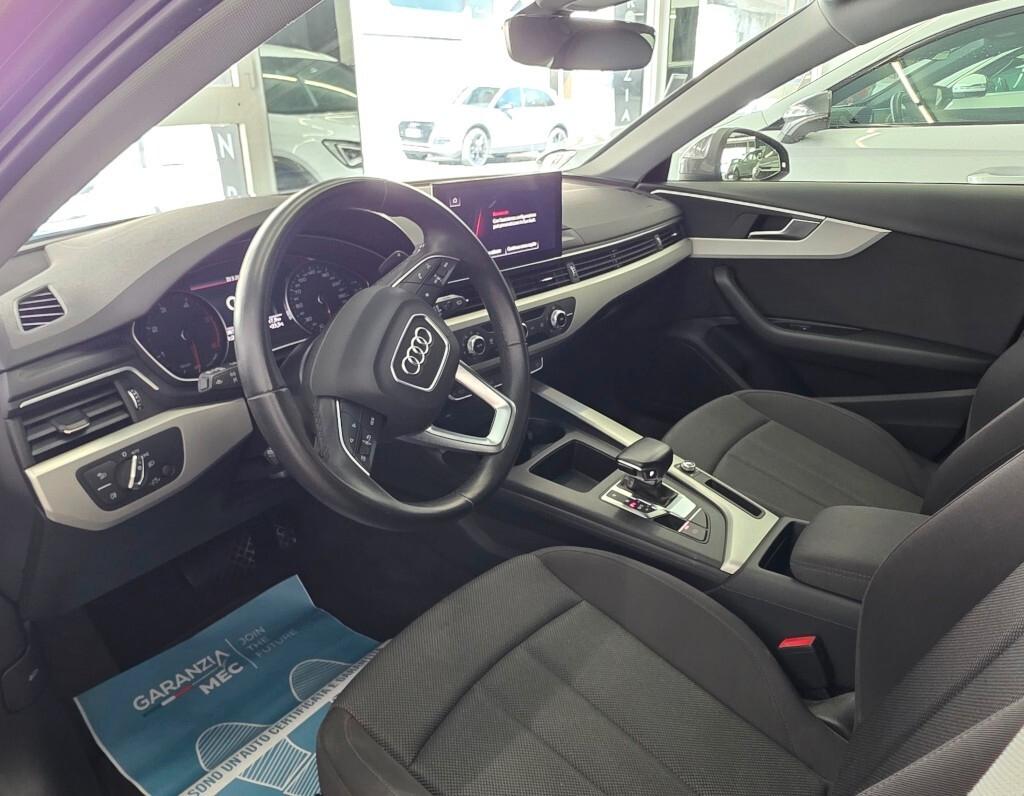 Audi A4 Avant 30 TDI/136 CV S tronic Business Advanced