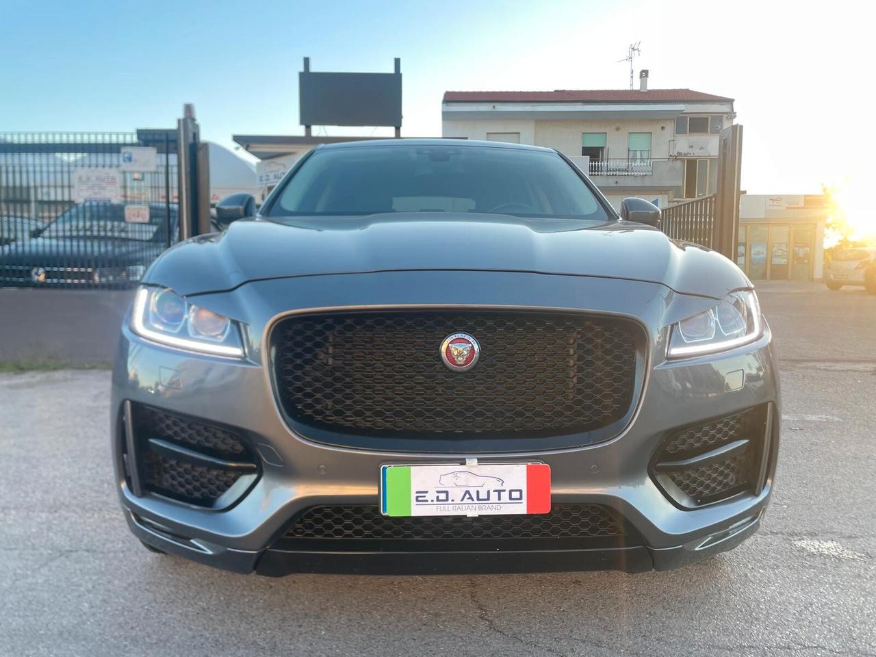 Jaguar F-Pace 2.0 D 180 CV AWD aut. R-Sport