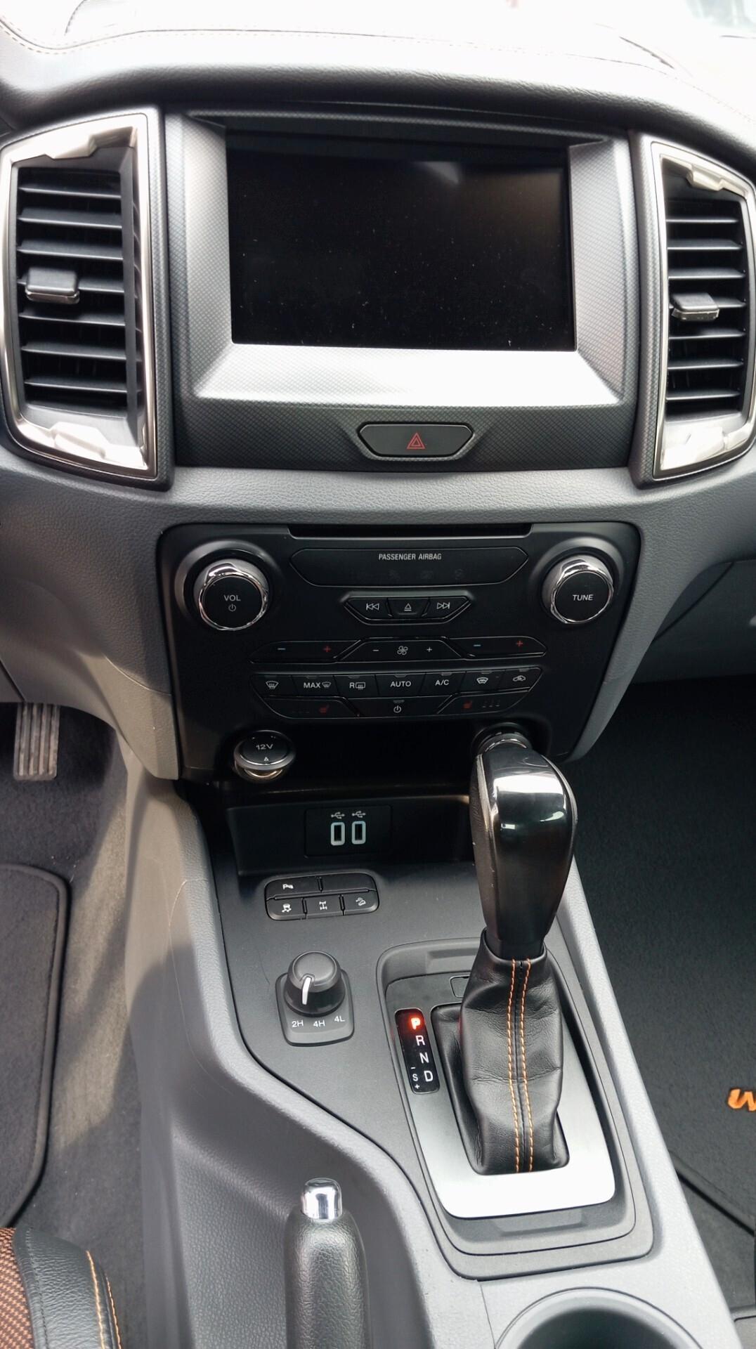 FORD RANGER 3.2 TDCi AUT. 4x4- UNICO PROPRIETARIO