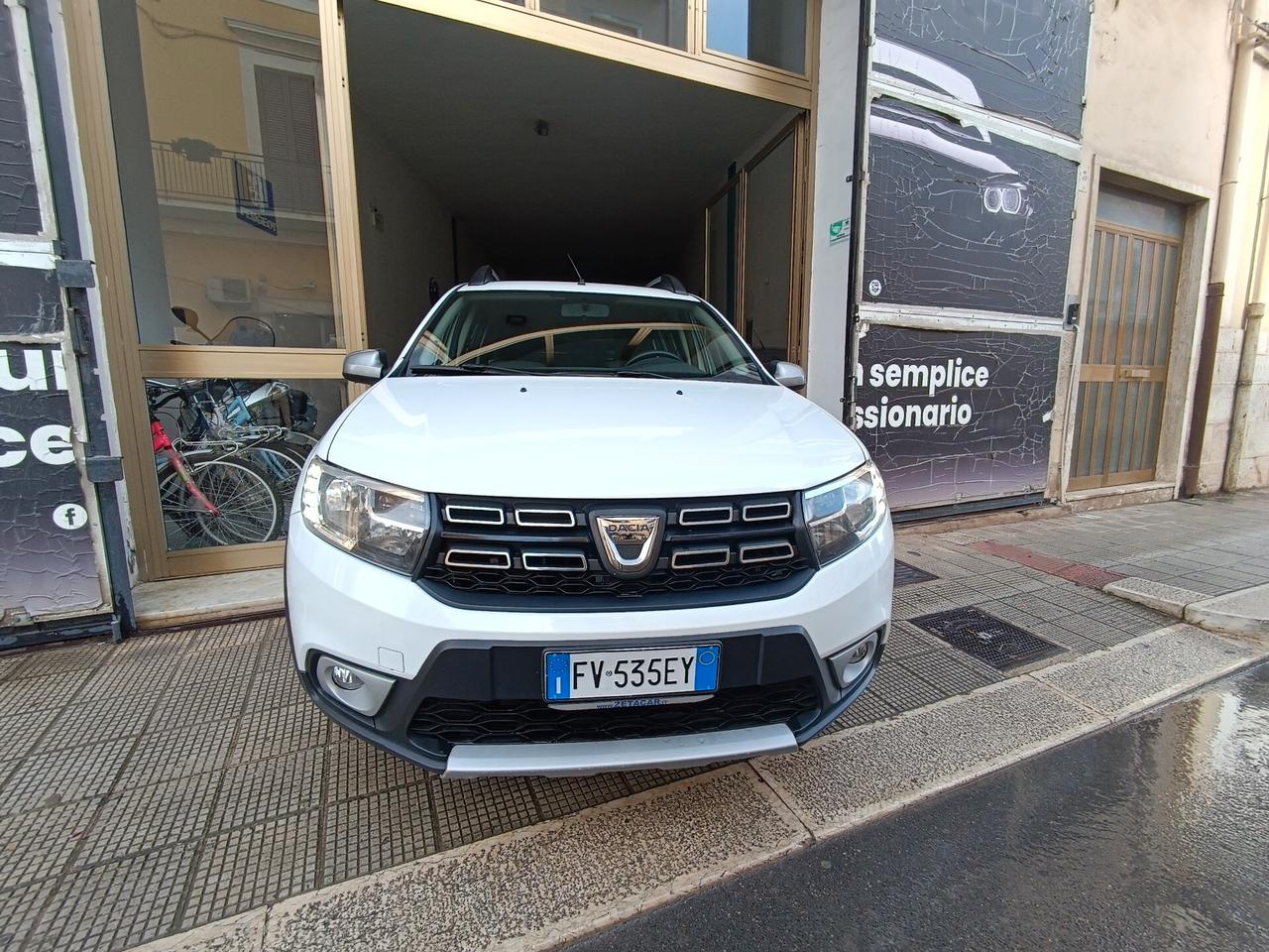 Dacia Sandero Stepway 1.5 Blue dCi 95 CV PRESTIGE NAVI CAMERA