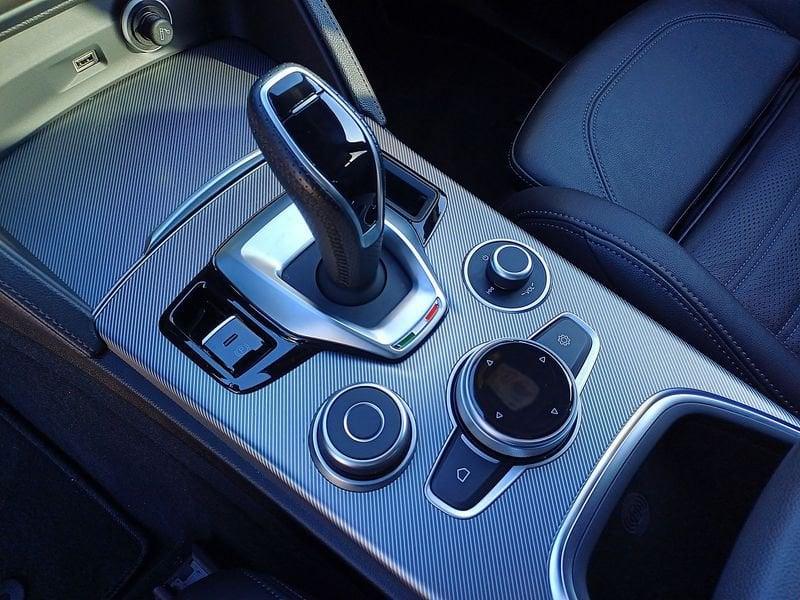 Alfa Romeo Stelvio 2.2 t Ti Q4 210cv auto