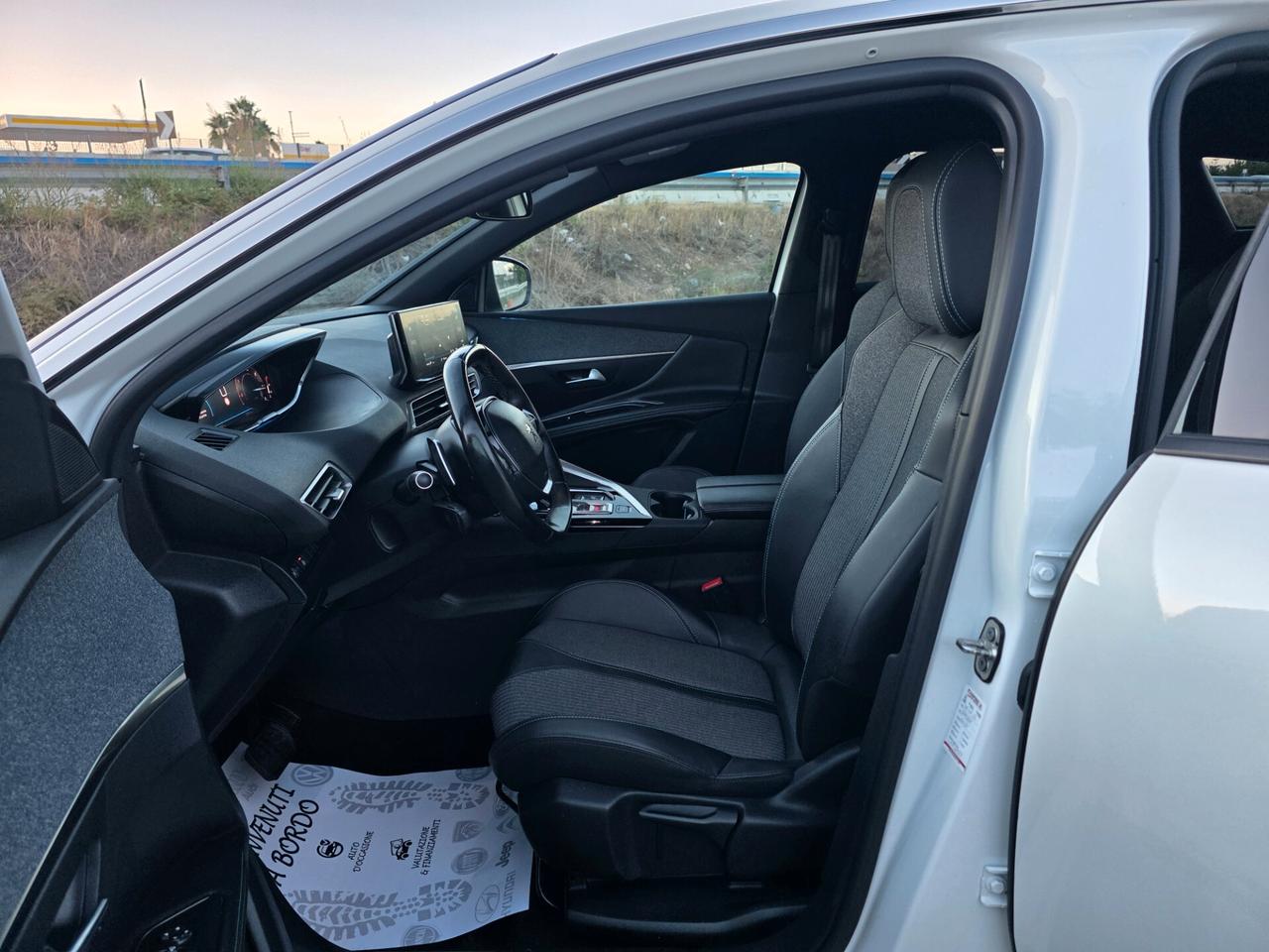 Peugeot 3008 BlueHDi 130 S&S EAT8 Allure Pack