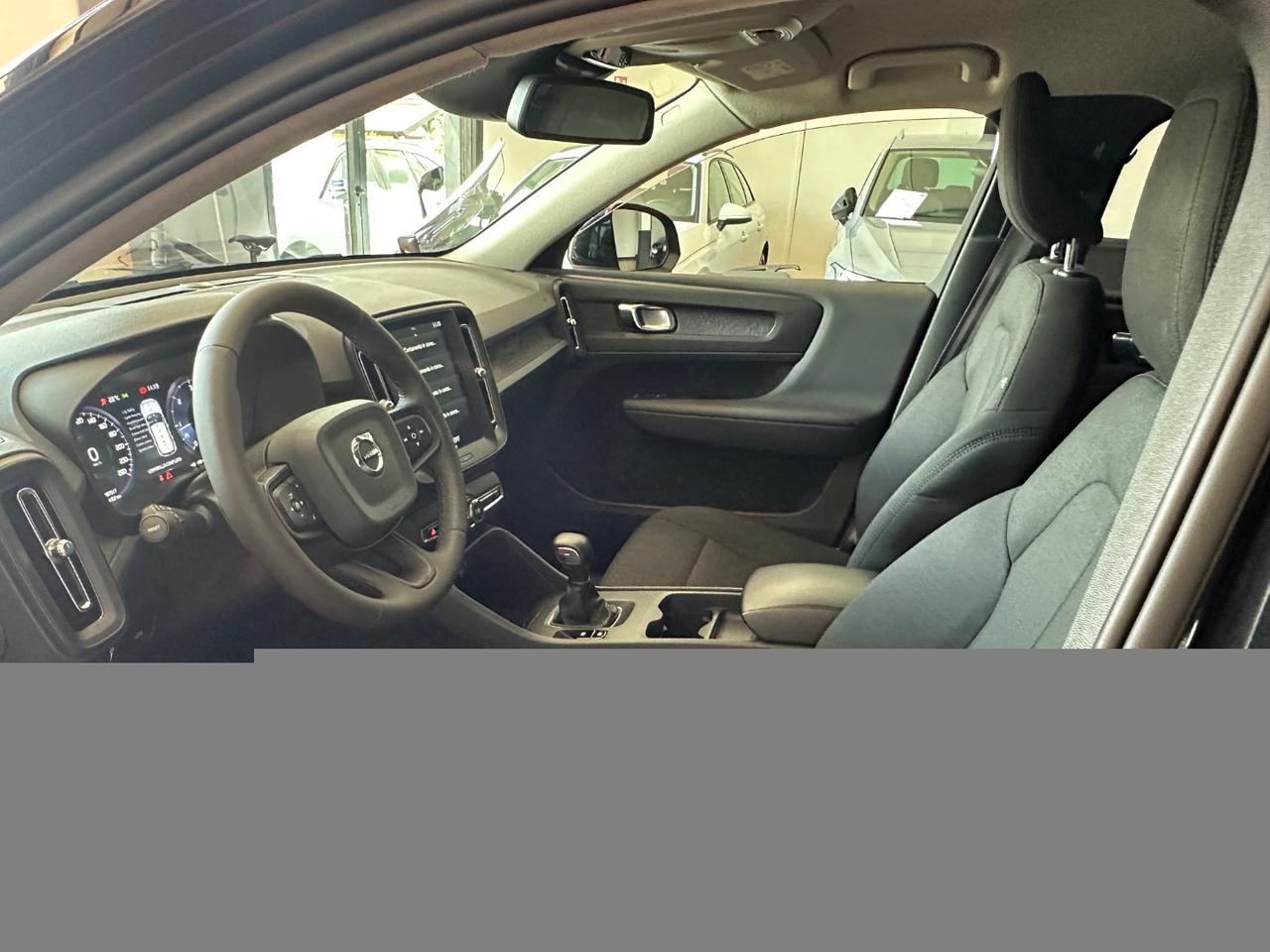 VOLVO XC40 D3 Business GANCIO TRAINO