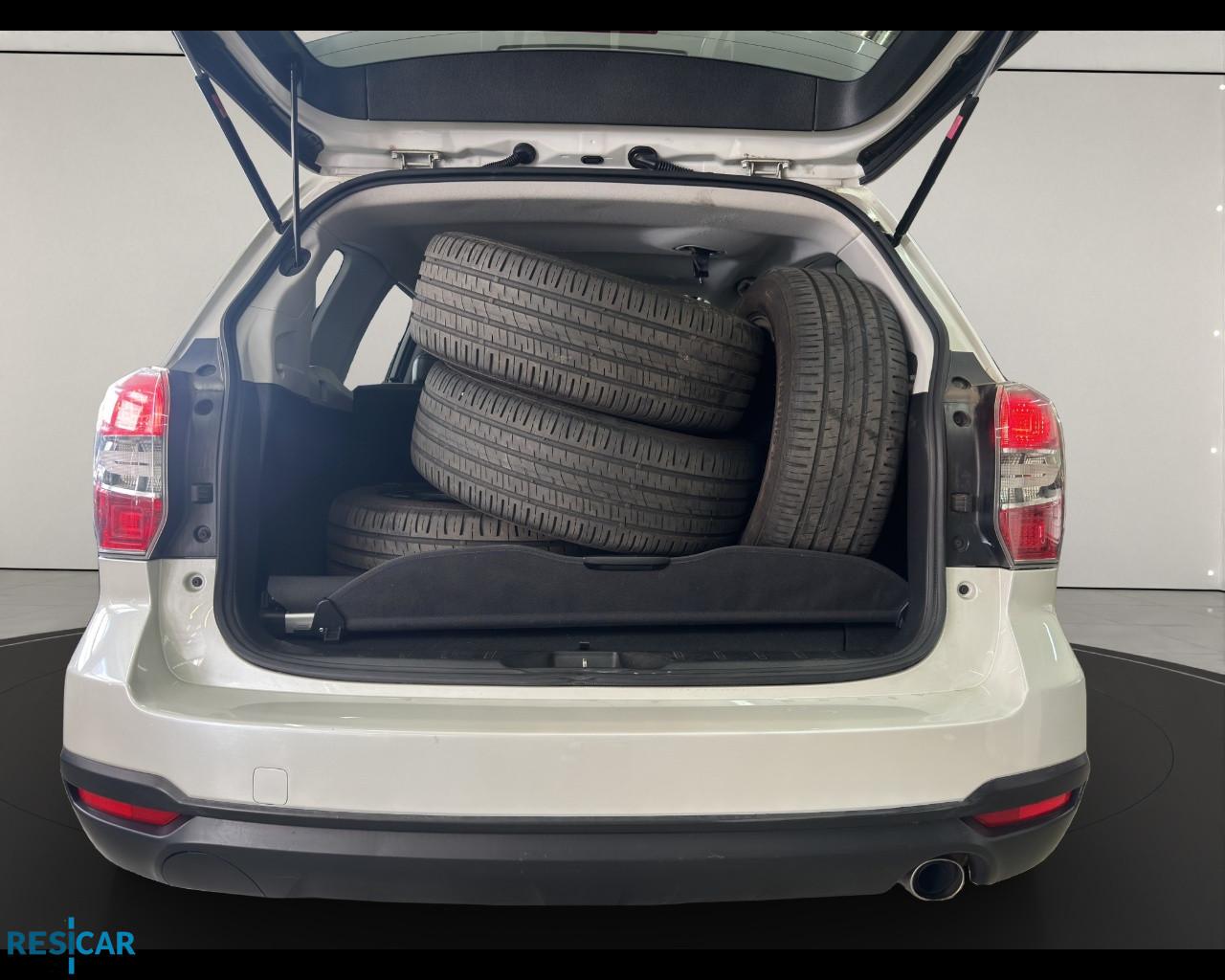 SUBARU Forester 2.0d-L Exclusive