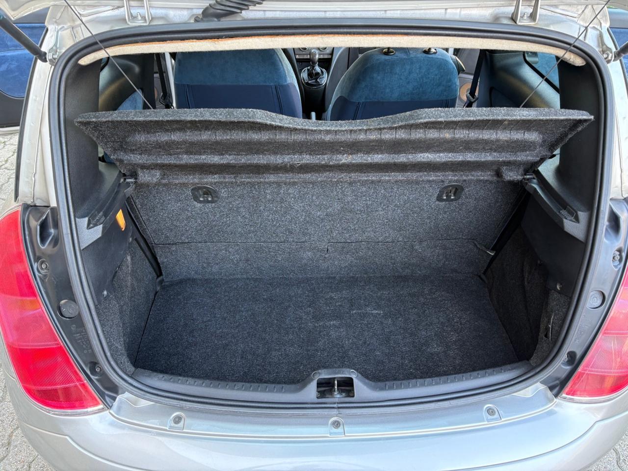 Lancia Ypsilon 1.2 Argento