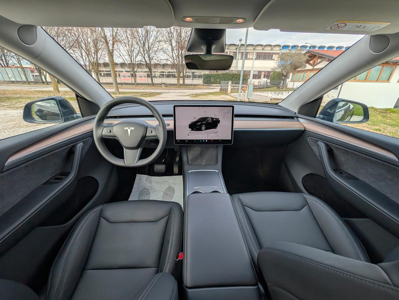 Tesla Model Y RWD - 2024