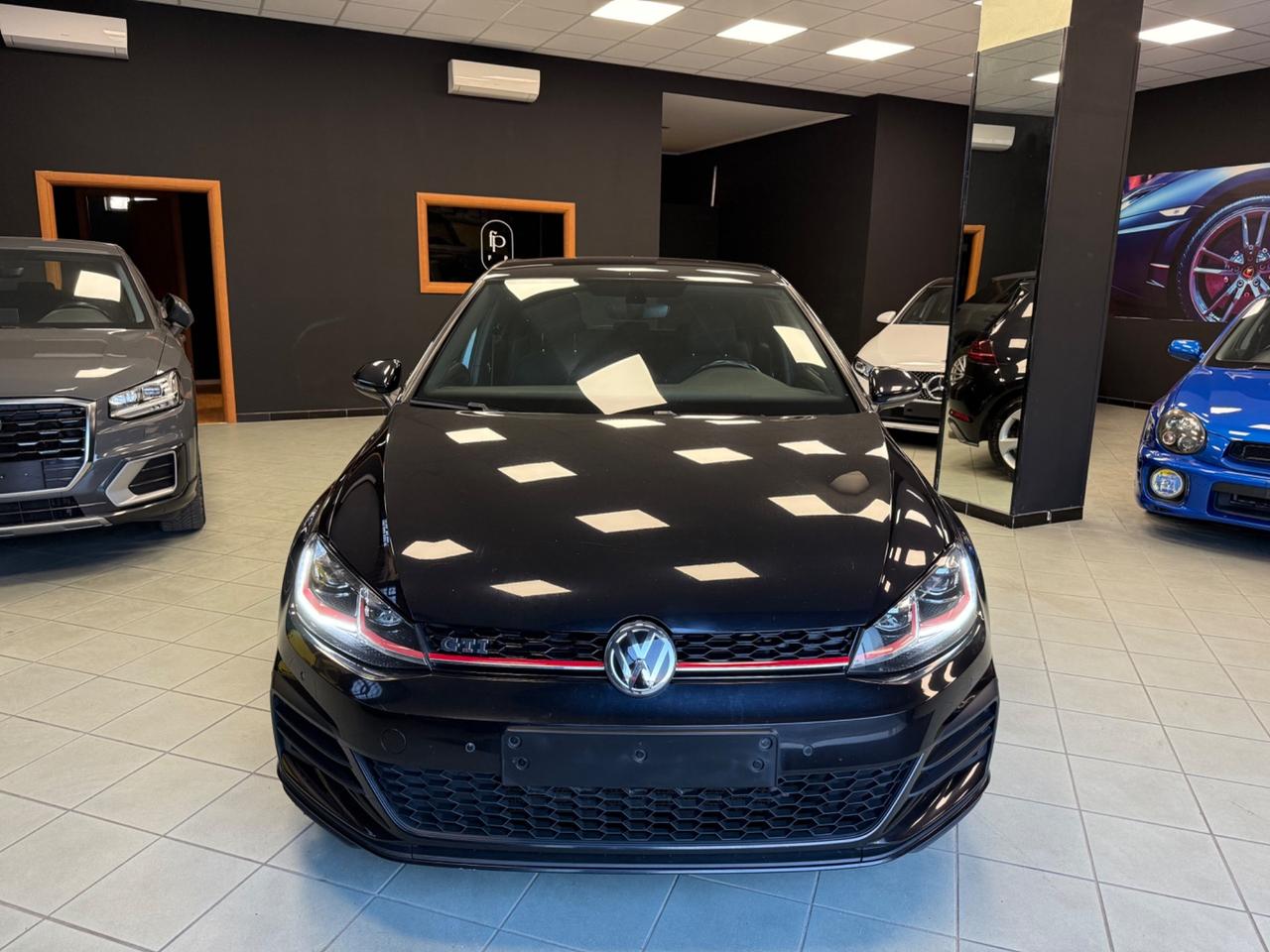 Volkswagen Golf GTI 7.5 Performance 2.0 tsi