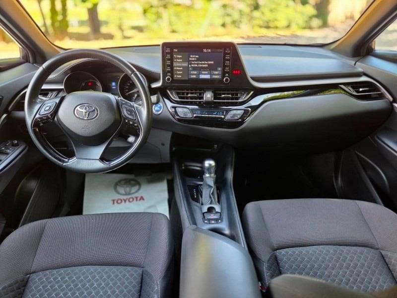 Toyota C-HR (2016-2023) 1.8 Hybrid E-CVT Active