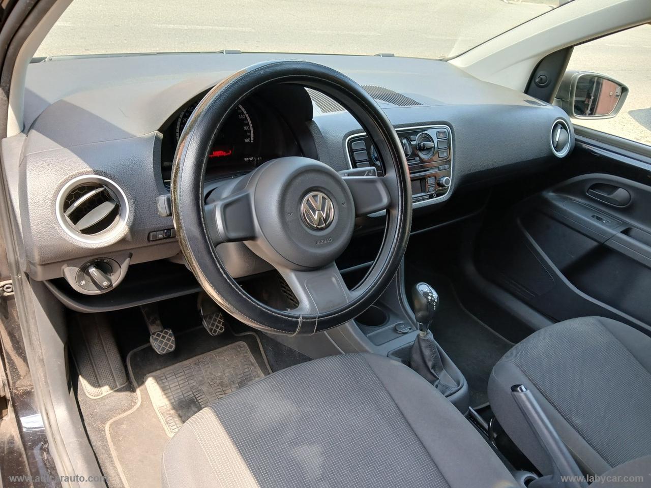 VOLKSWAGEN 1.0 3p. move up!