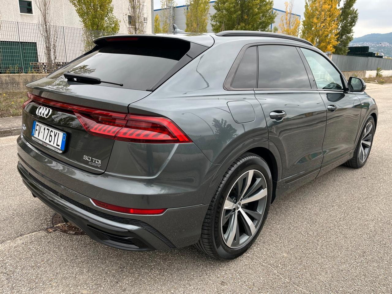 Audi Q8 50 Tdi 286 cv Quattro S Line Tetto