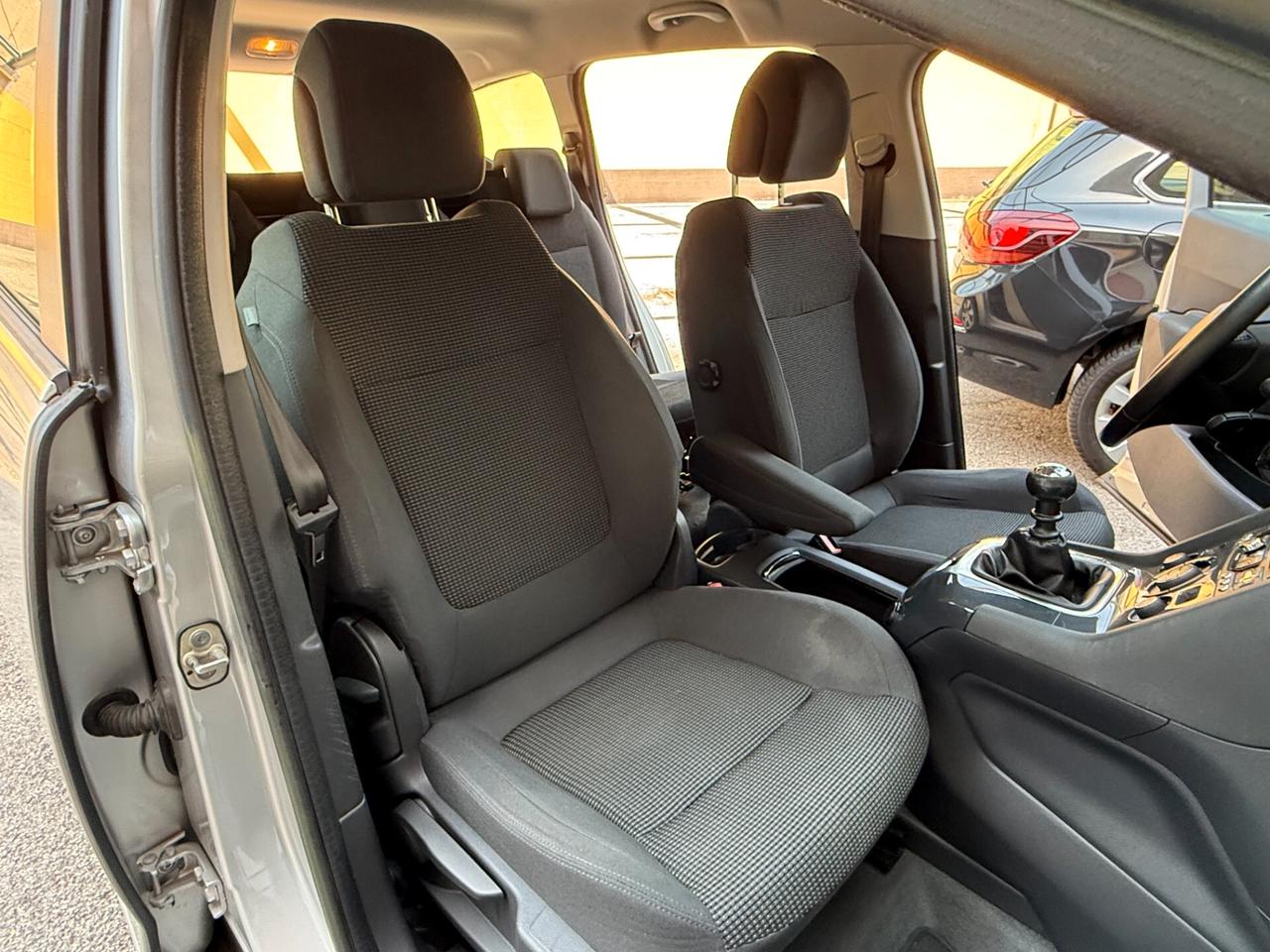 Peugeot 5008 1.6 HDi 115CV Active 7 Posti "SOLO 109000 KM !!!"