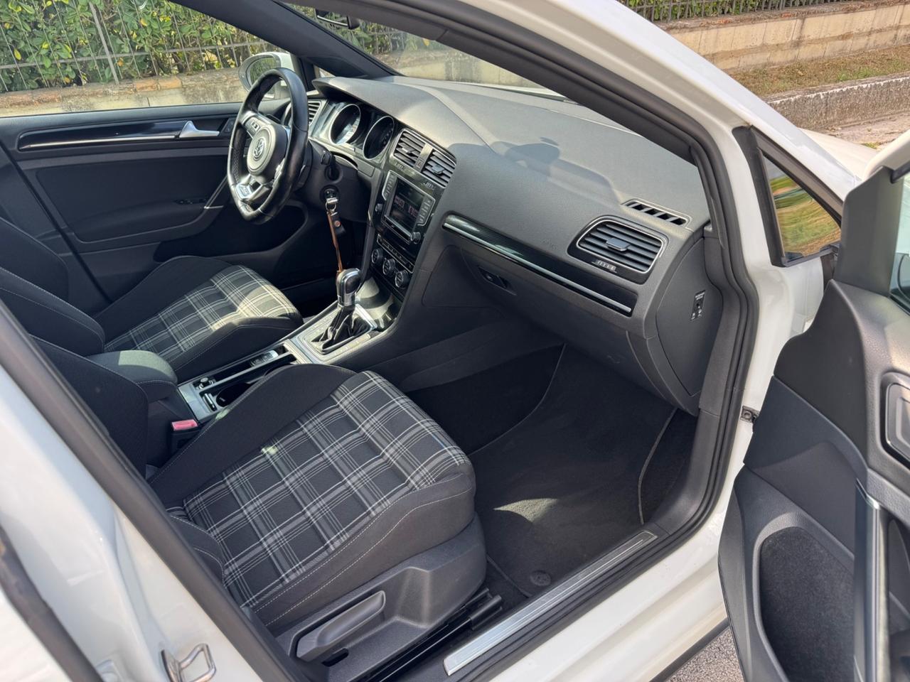 Volkswagen Golf GTD 2.0 TDI 5p. BlueMotion Technology 184 cv