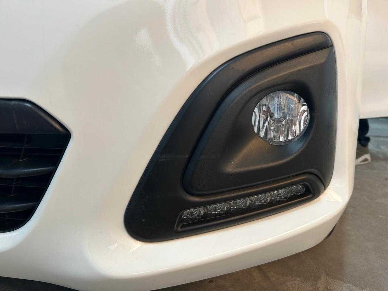Peugeot 108 VTi 68 5 porte Allure AUTOMATICA