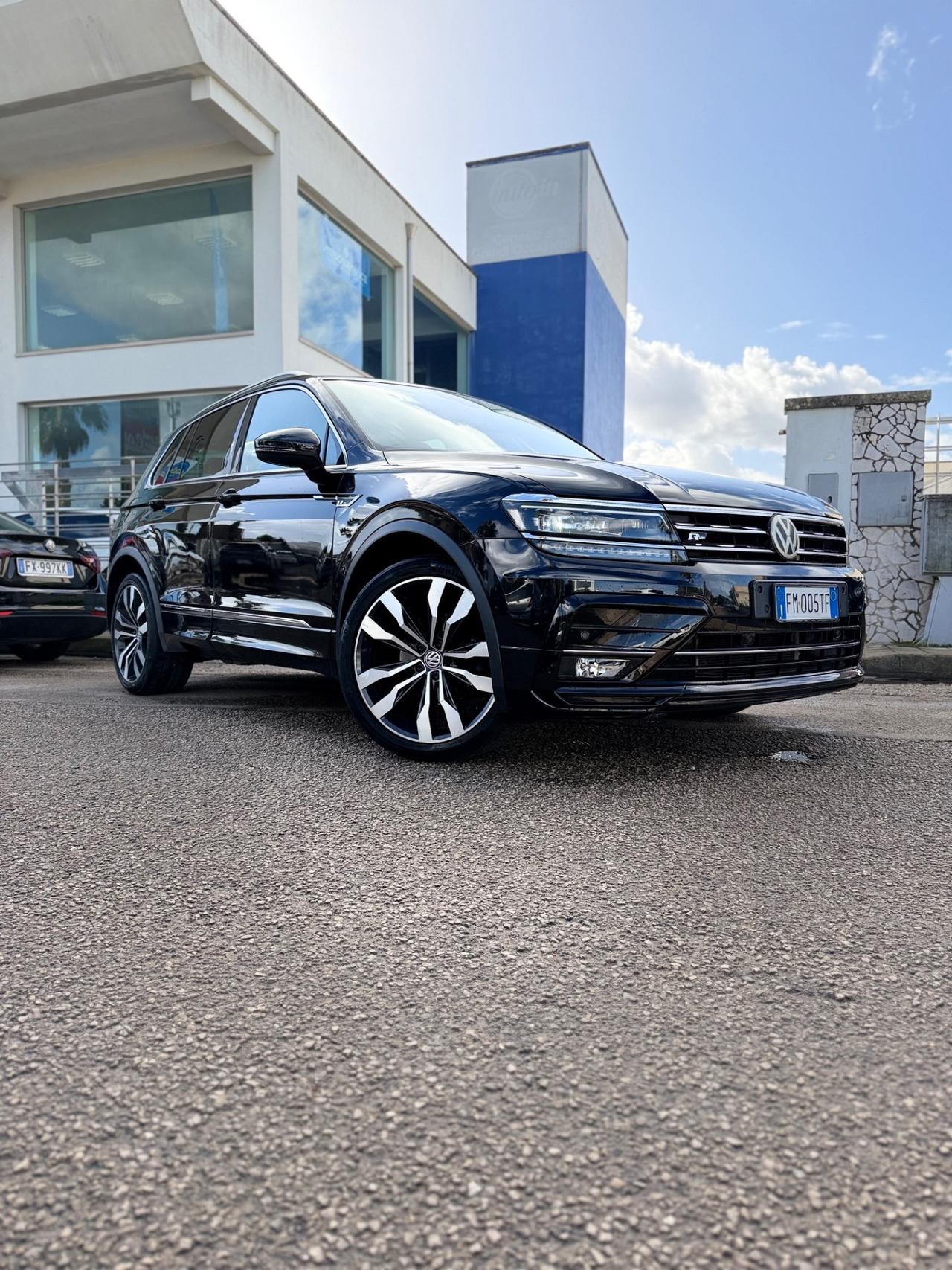 Volkswagen Tiguan 2.0 TDI SCR DSG 4MOTION R-Line – 110 kW
