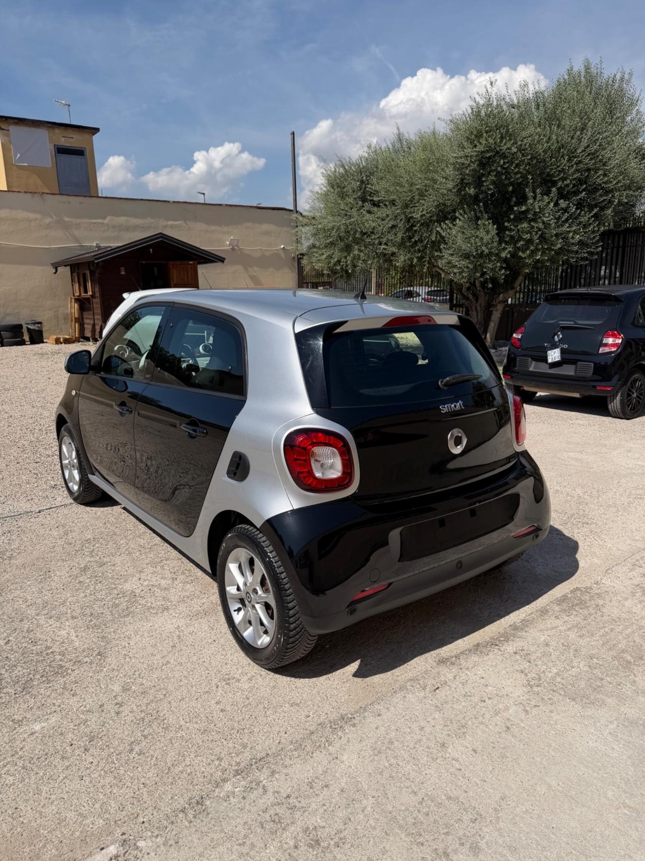 Smart ForFour 70 1.0 Passion