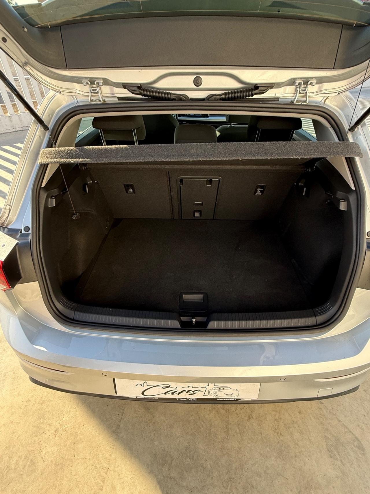 Volkswagen Golf 1.0 eTSI EVO DSG Life
