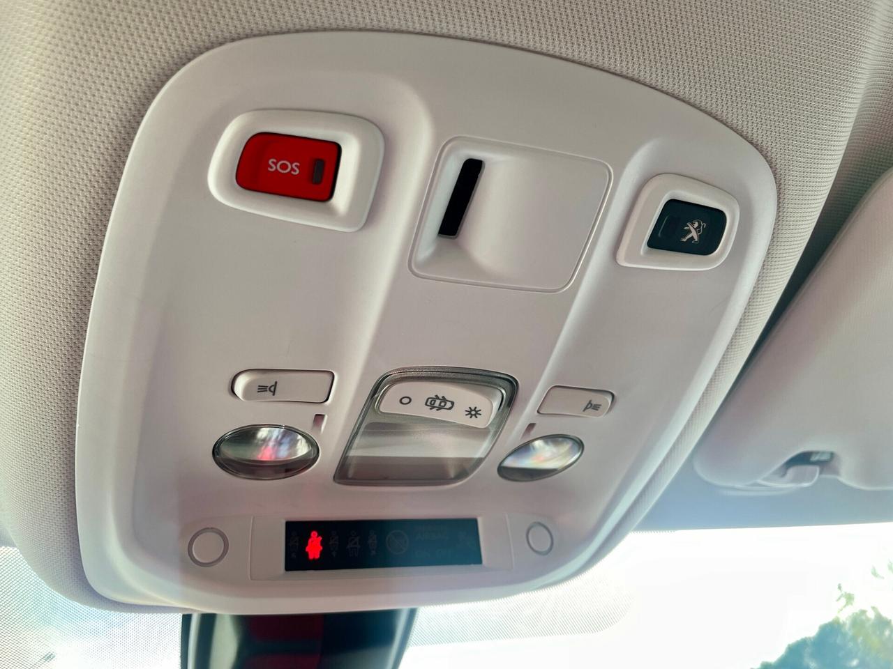 Peugeot 308 1.5 HDi 100CV 6M 12-2019