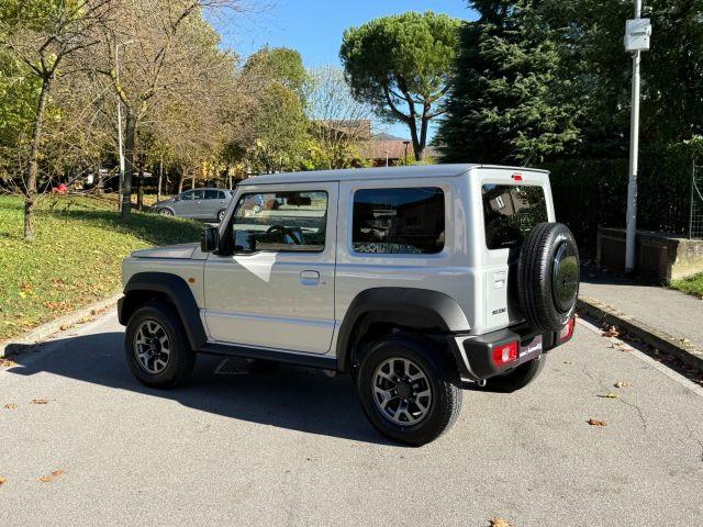 SUZUKI Jimny 1.5 5MT Top NEOPATENTATI