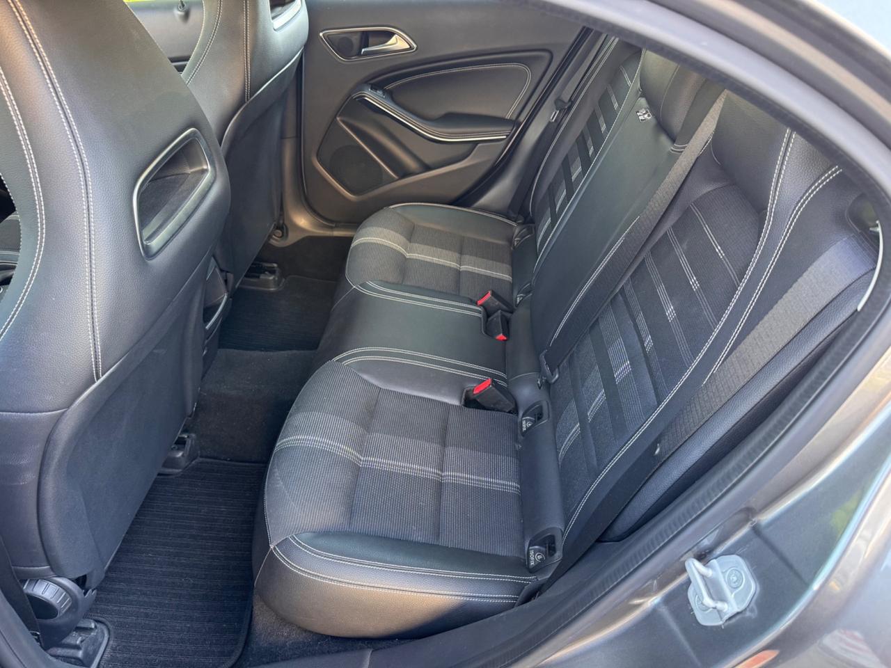 Mercedes-benz A 180 d Automatic garanzia 12 mesi