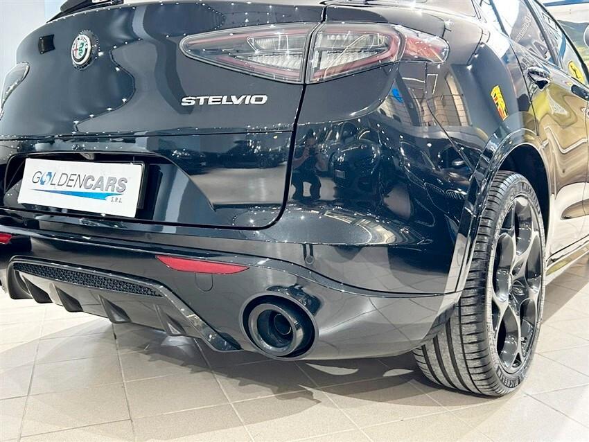 Alfa Romeo Stelvio 2.2 Turbodiesel 210 CV AT8 Q4 Competizione
